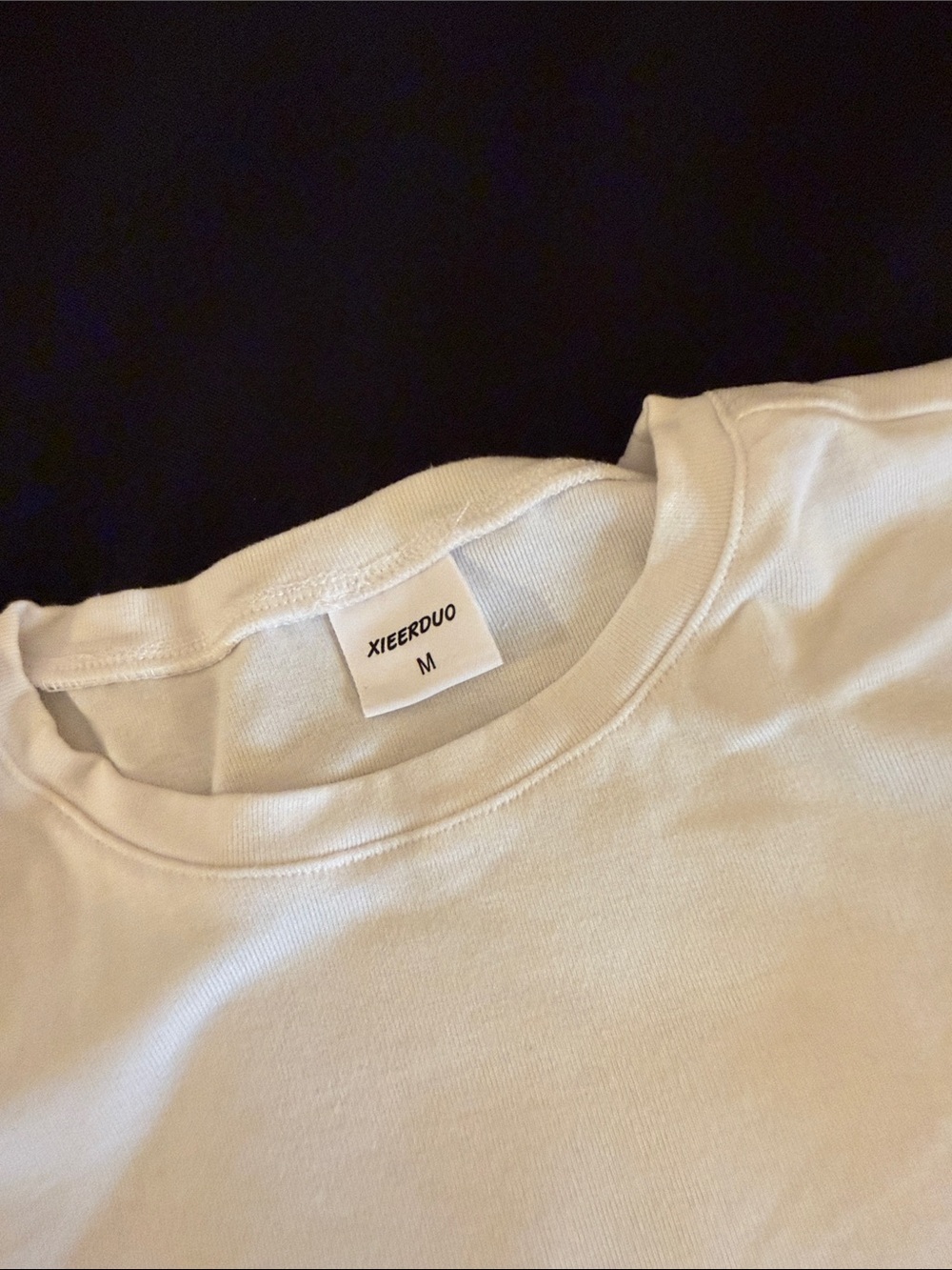 Juniors White Crewneck T-Shirt - Medium